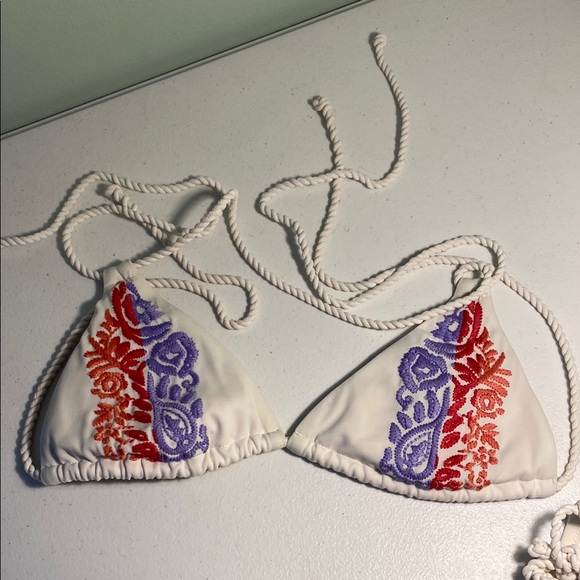 Victoria’s Secret White Bikini with Red and Purple Embroidery - Picture 8 of 15